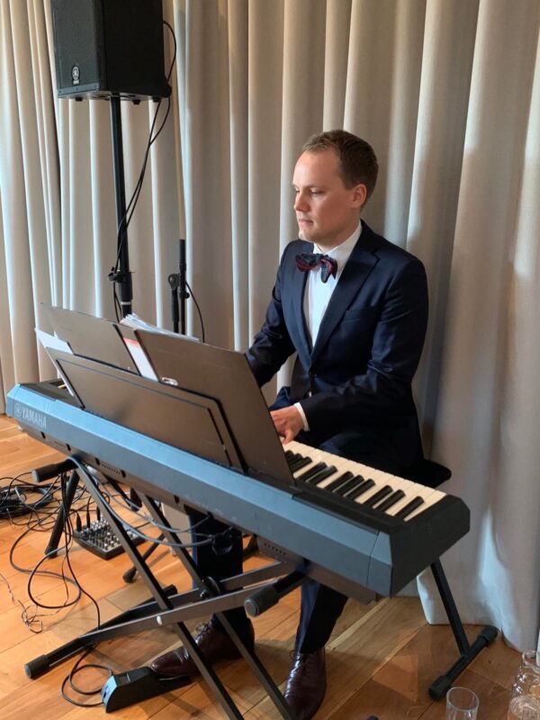 Klassisk musikk i kirkebryllup - Limun