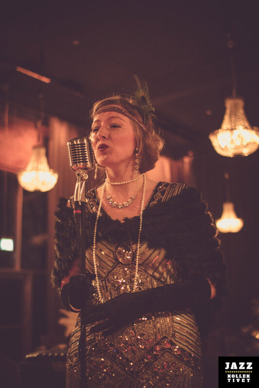 book band great gatsby 20'er party gatsby band james bond band casino band orchestra