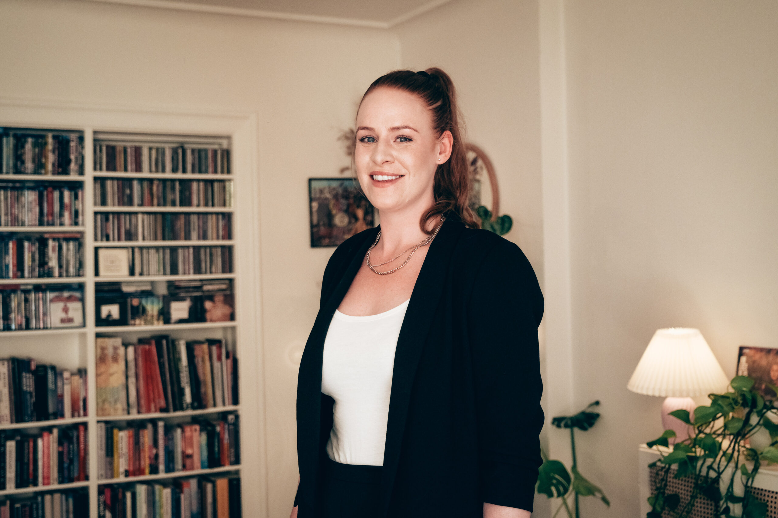 singer solo sara for weddings weddings professional musician singer