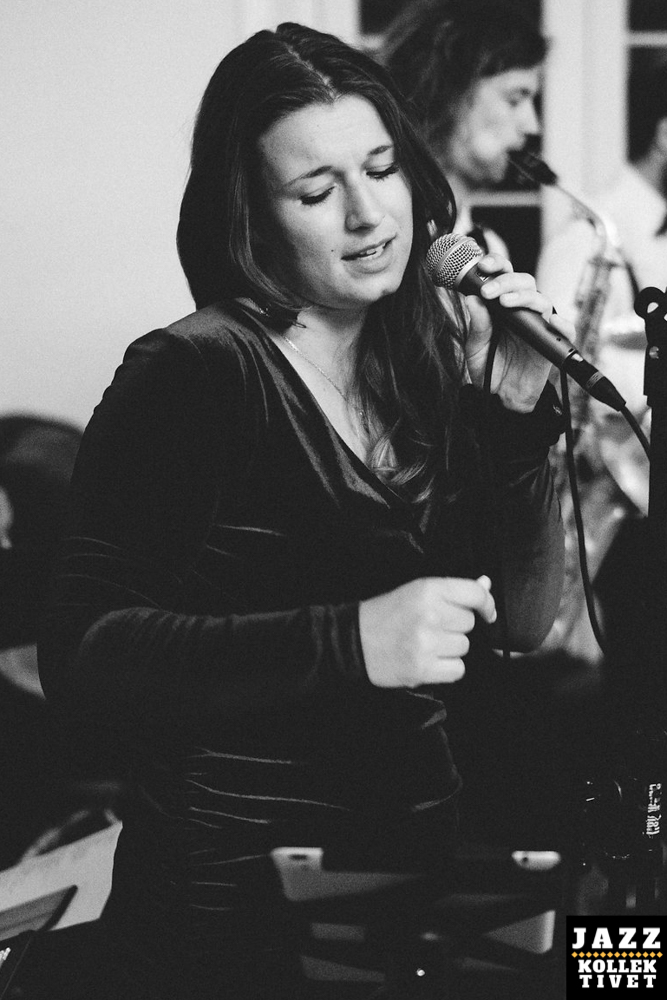 singer danish jazz live jazz band soul rnb velvet velour