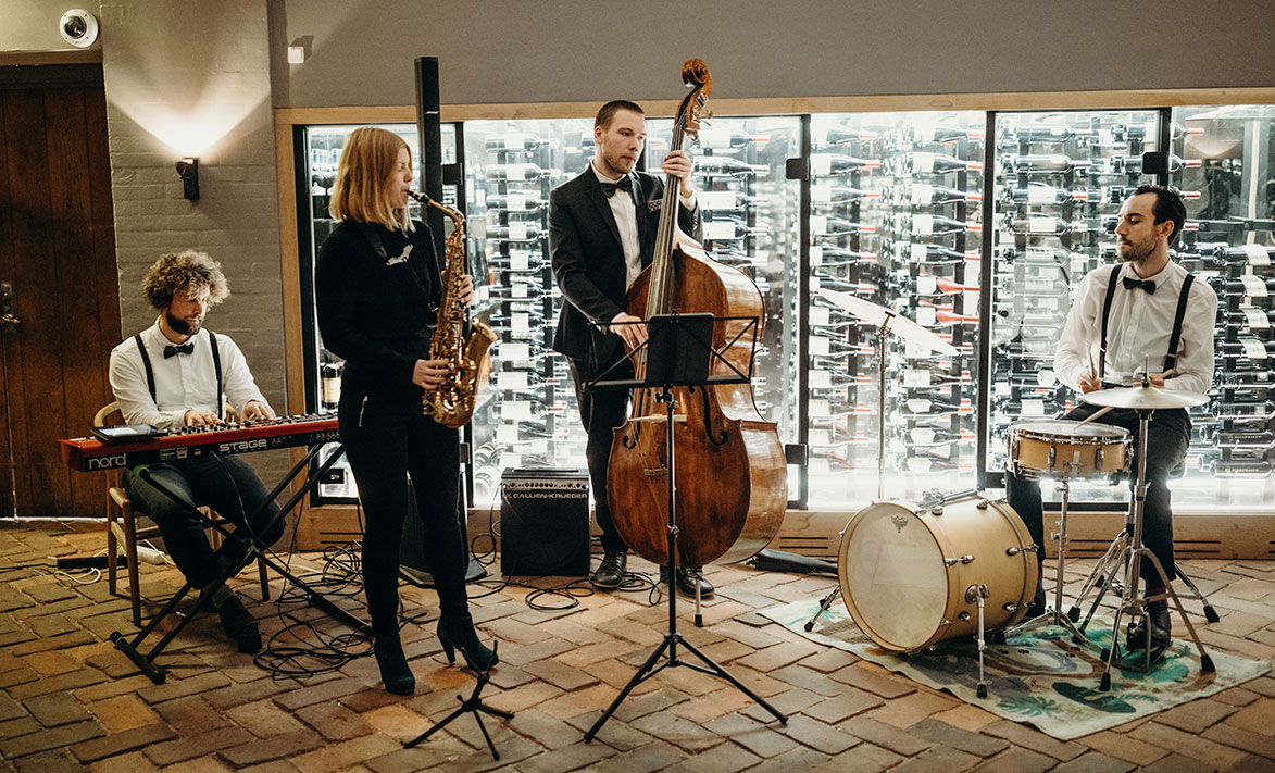 jazz band nimb copenhagen wedding denmark music music booking hotel music reception lead singer saxophone danish jazz musicians booking
