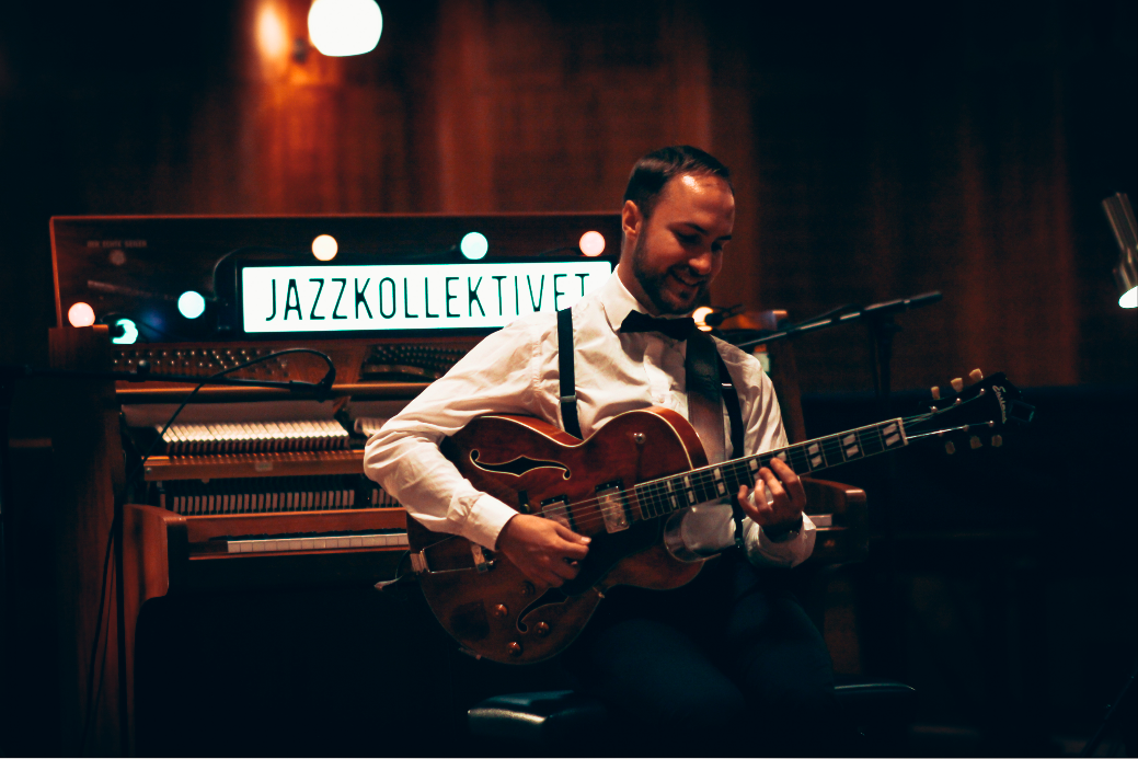 sologuitarist dansk guitarist jazzguitar loungeguitar guitar til reception receptionsmusik