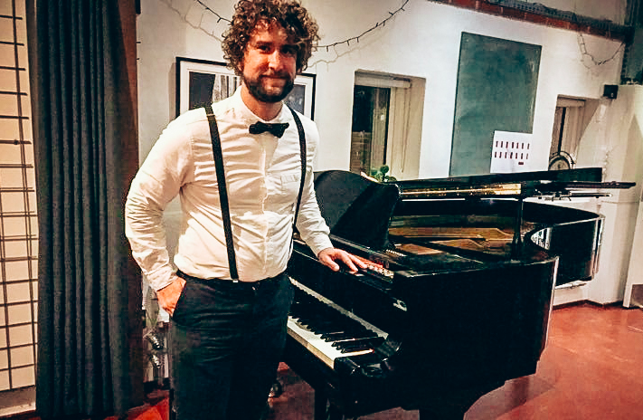 pianist flygel live for fester piano piano piano musikk for arrangementer event eventmusikk piano for fester