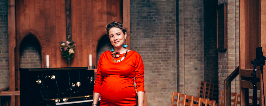 book sangerinde klassisk opera dansk operasangerinde sanger sopran sanger til bryllup klassisk musik klassisk sang til fest