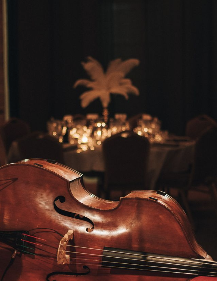 Kontrabass Gatsby festdekorasjoner